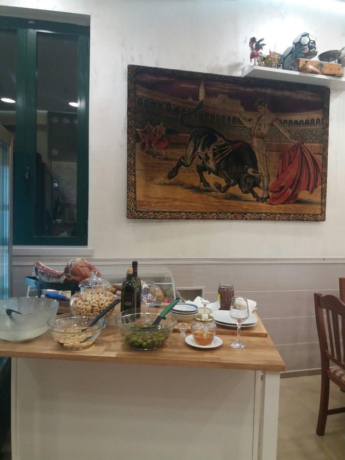 马拉加酒店 阿韦利诺 外观 照片